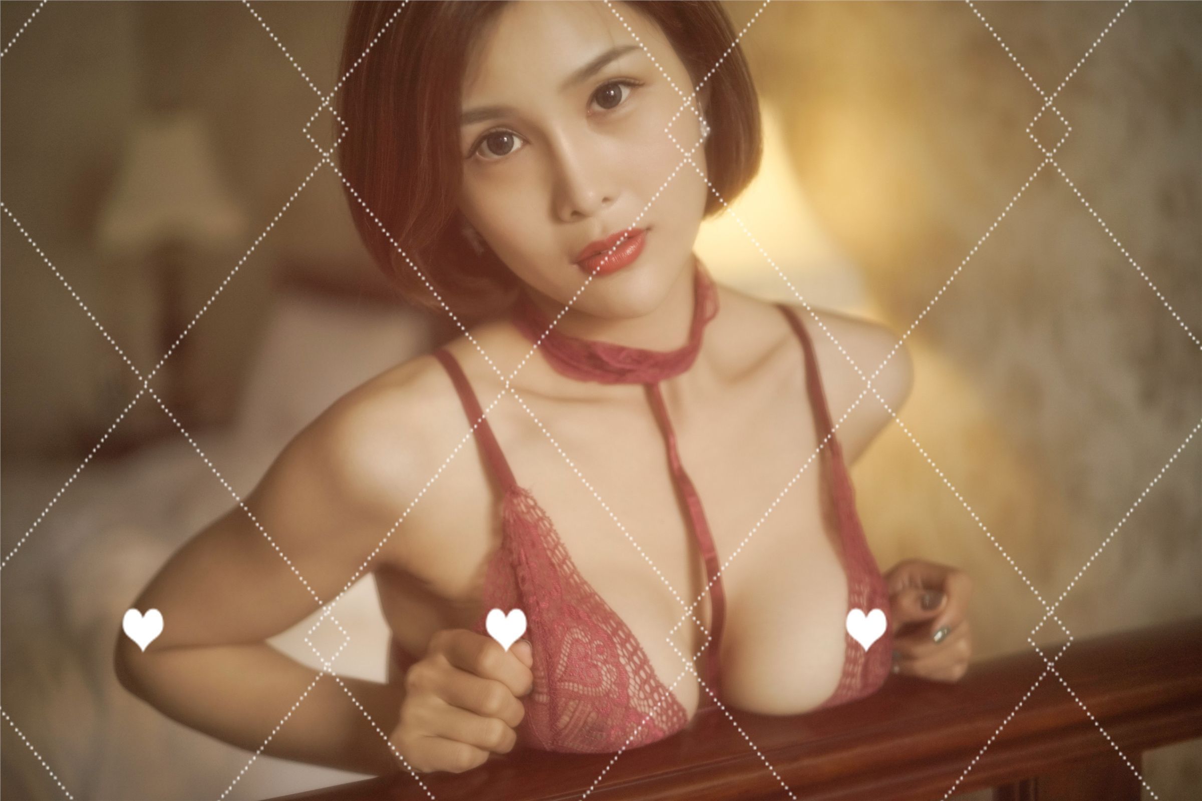 巨乳女神闫盼盼8月最新WSG写真